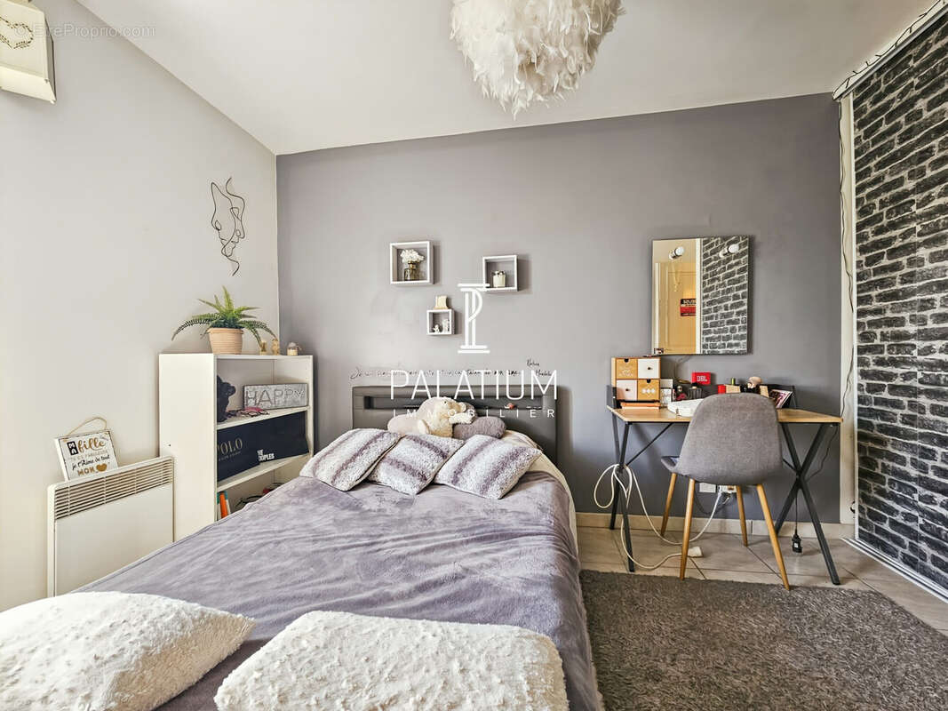 Appartement à PERTUIS