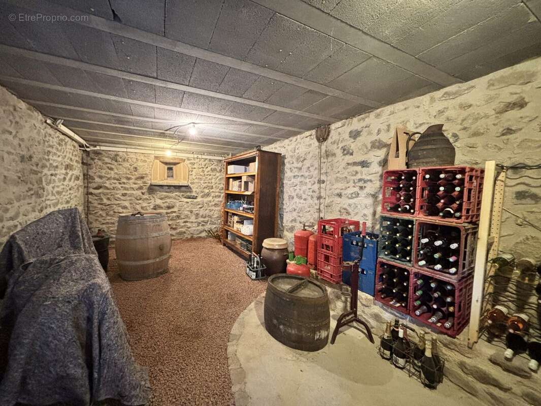 Maison à SAINT-DIDIER-SUR-BEAUJEU