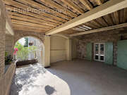 Appartement à SAINT-LAURENT-DU-VAR