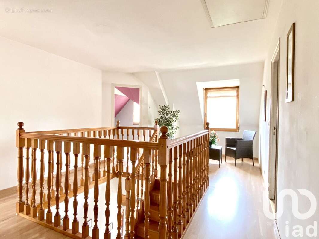 Maison 164 m² à Miniac-Morvan  - photo 9