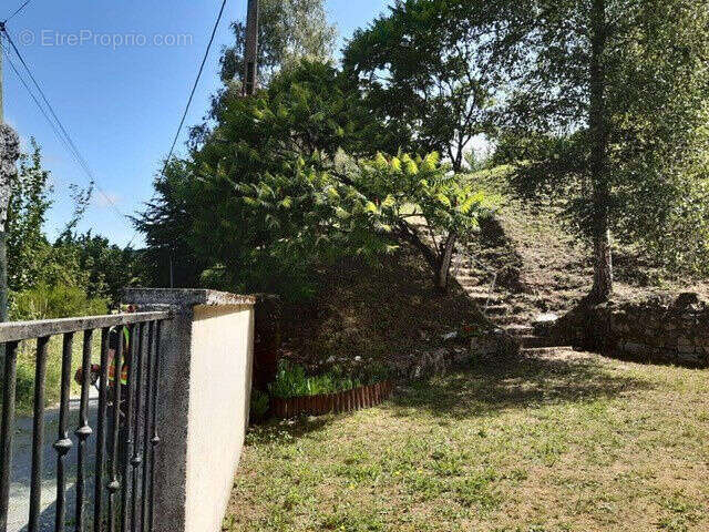 Photo 4 - Maison à NEDDE
