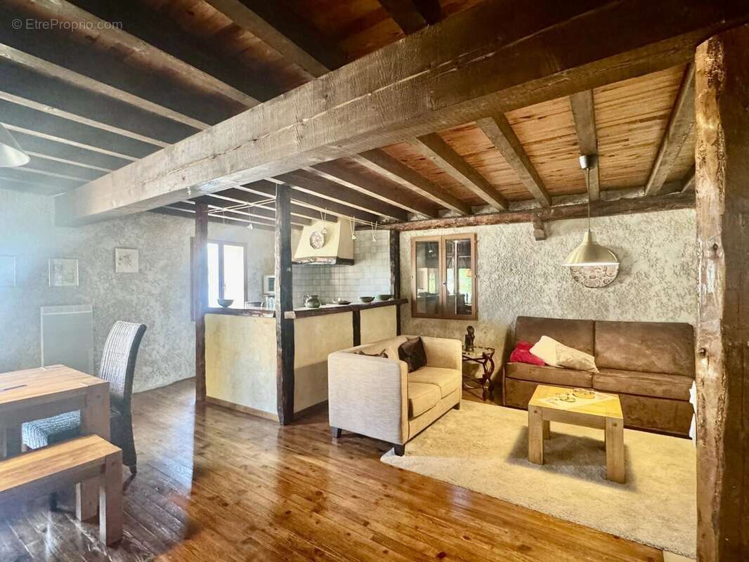 Maison à FORMIGUERES