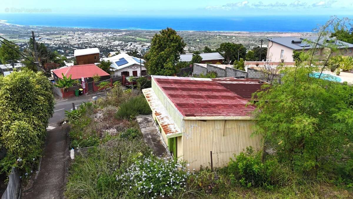 Terrain à L&#039;ETANG-SALE