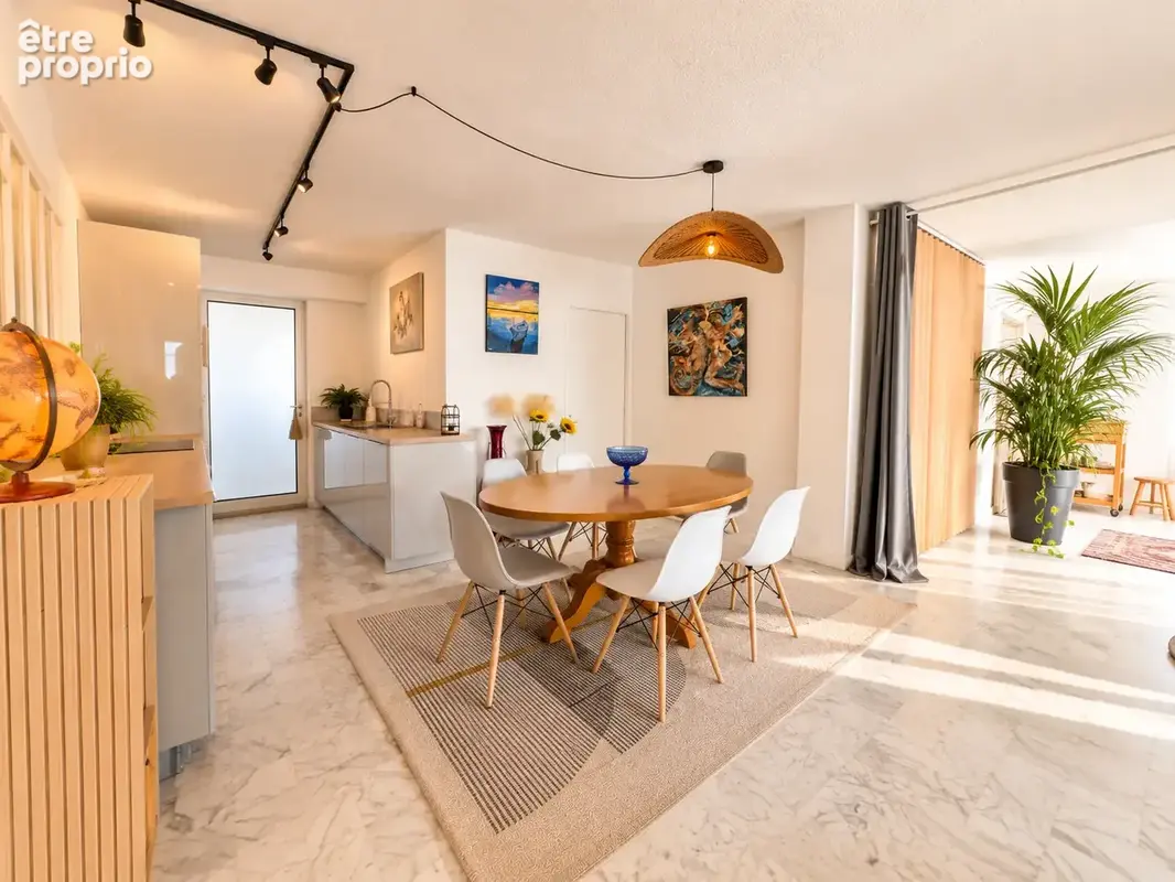 Cœur de ville - Appartement 3 pièces rénovés, avec terrasse et loggias. - photo 20