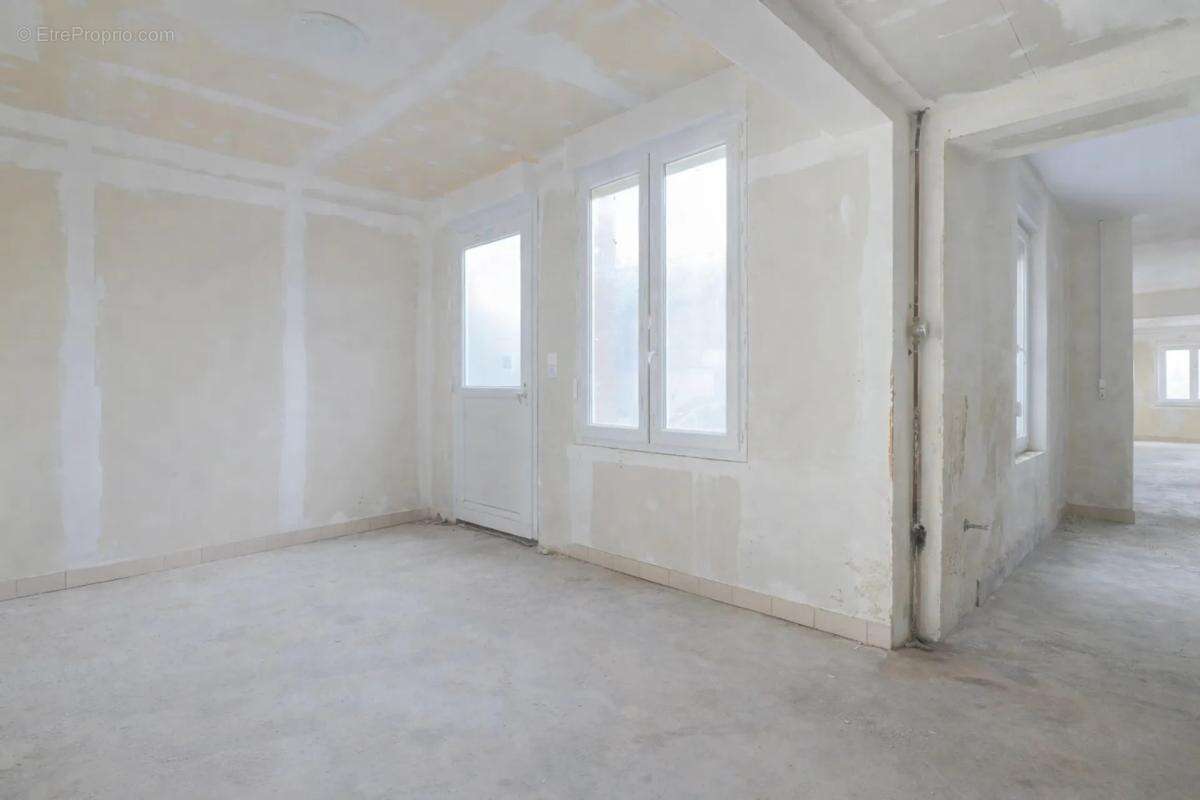 Maison à FEIGNIES