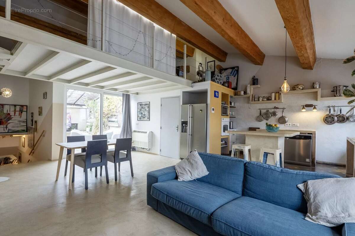 Appartement 85 m² à Saint-Remy-De-Provence  - photo 2