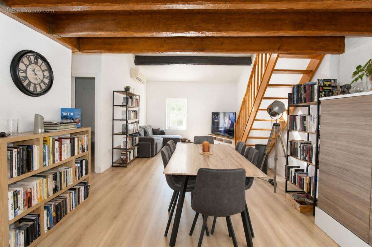 Immeuble de rapport  2 appartements et grand garage de 90 m Argeliers - photo 3