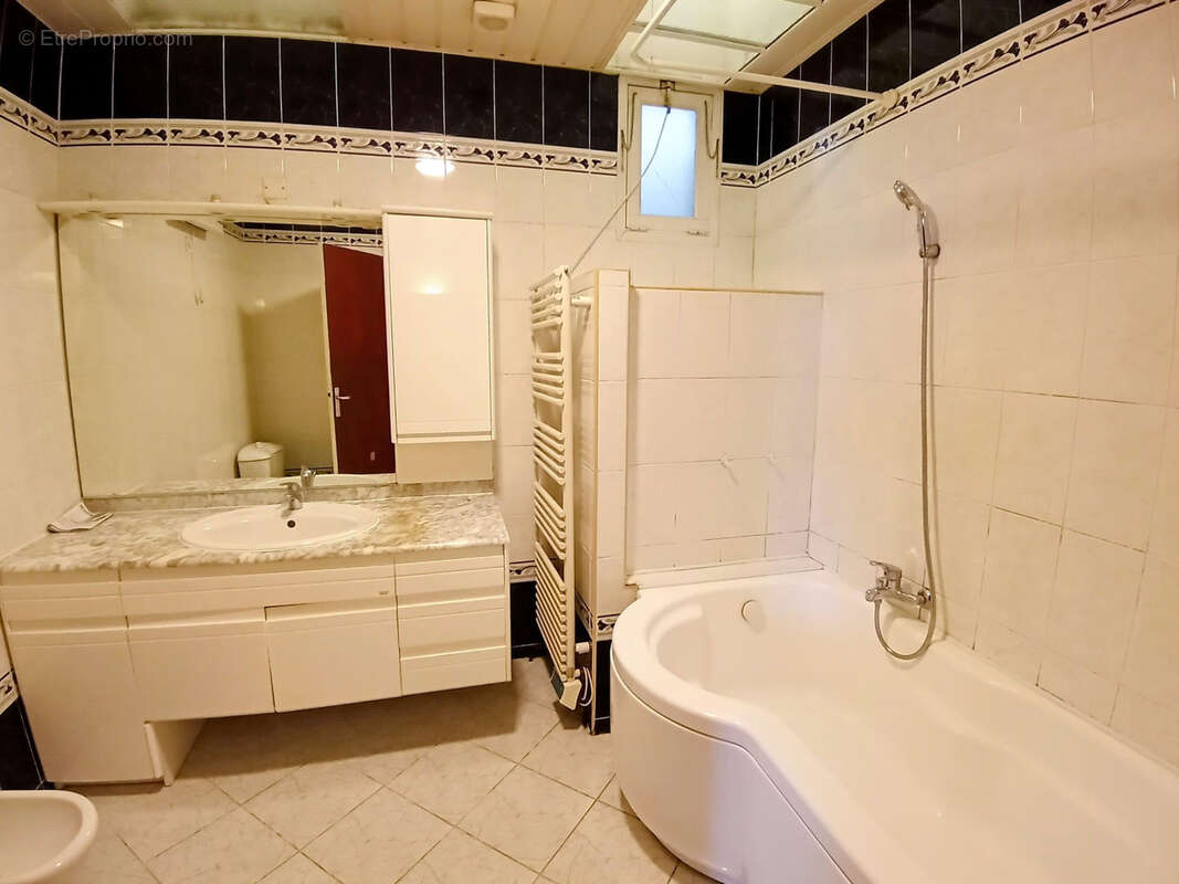 Appartement à OLORON-SAINTE-MARIE