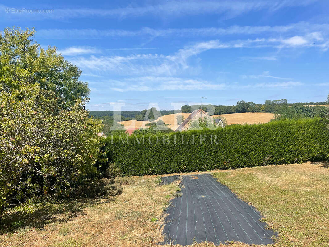 Pavillon avec une vue sur la forêt de Bellême à vendre, réf B15513 - photo 3