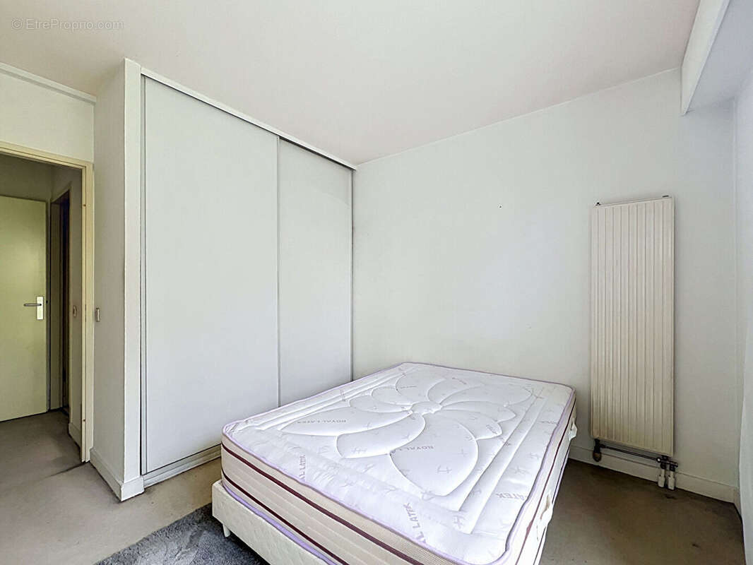 Appartement à SURESNES