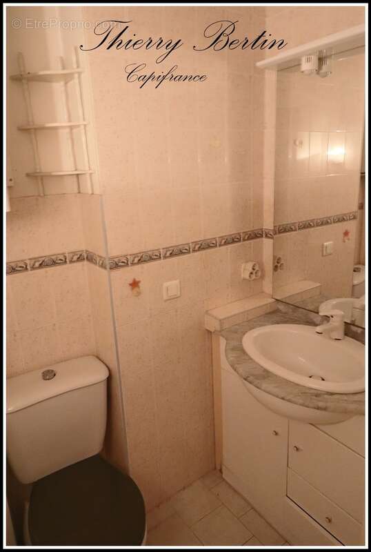 Appartement à vendre 4 pièces SAINT RAPHAEL (83) - photo 12