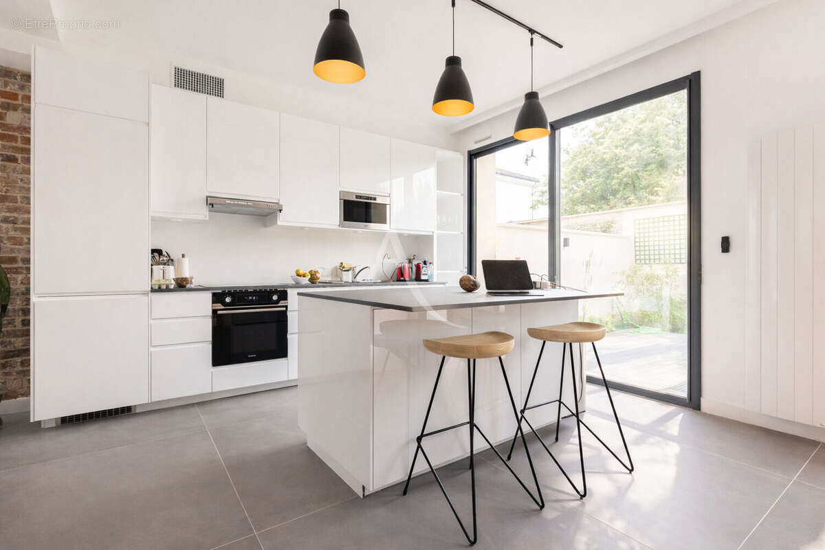 Maison à FONTENAY-SOUS-BOIS