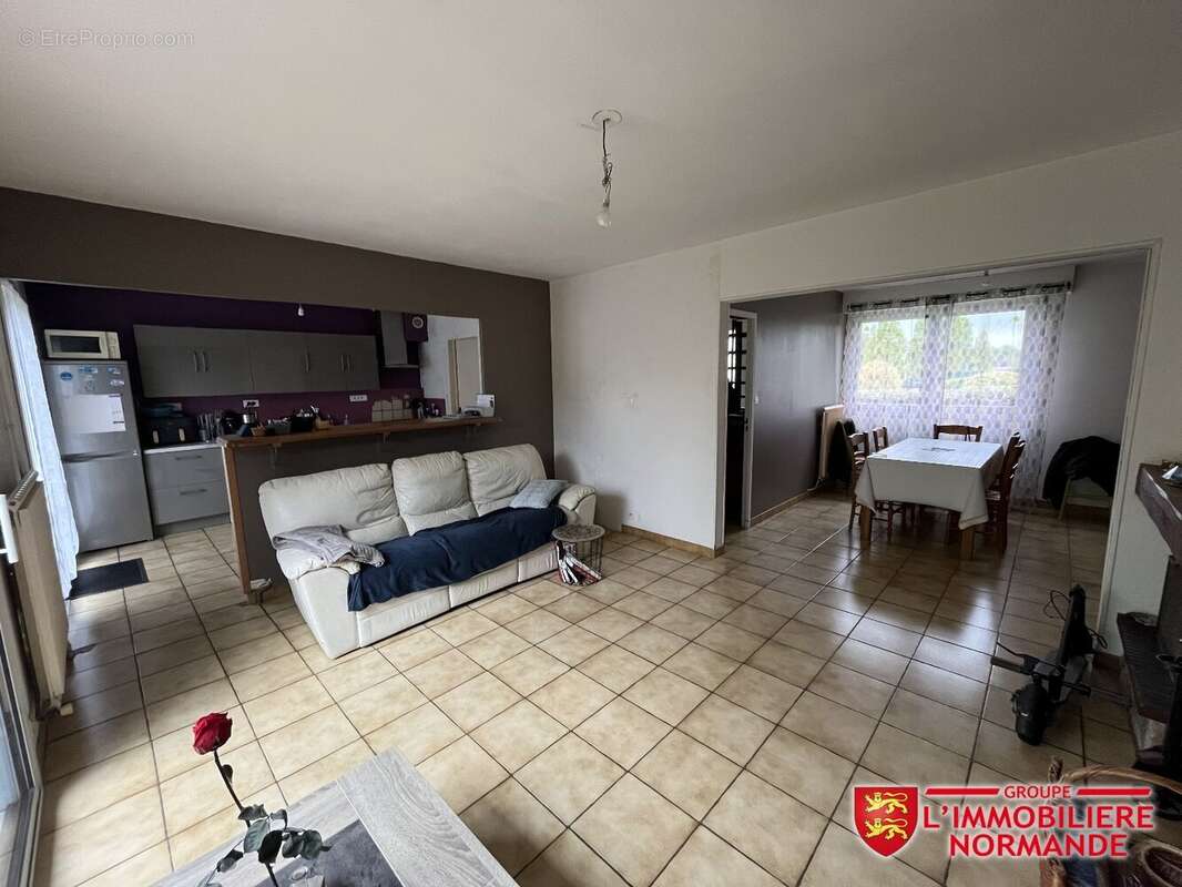 Maison à LE VAUDREUIL