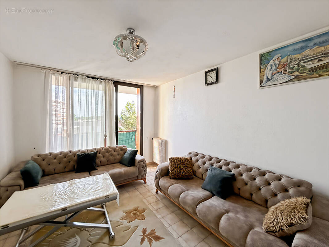 Appartement à LE CANNET