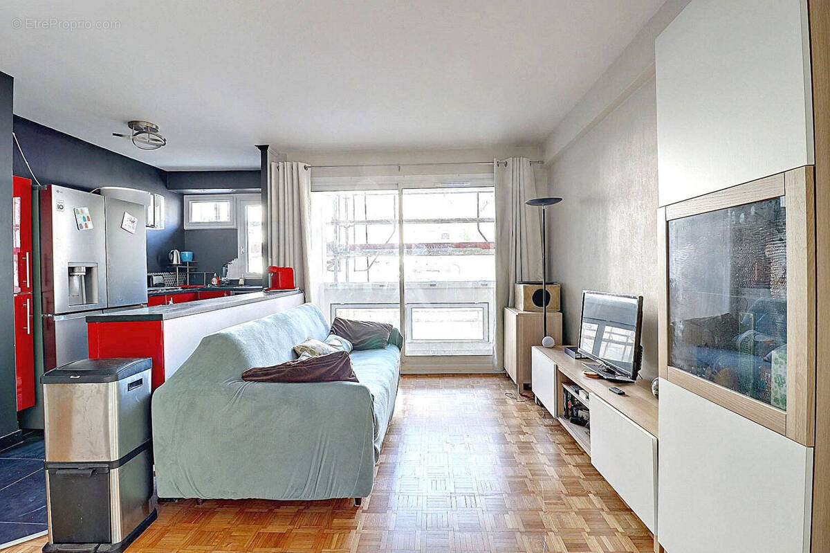 Appartement à PARIS-12E