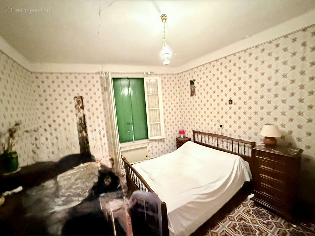 Maison à COMBAILLAUX