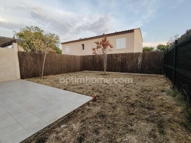 Maison à LA BASTIDONNE