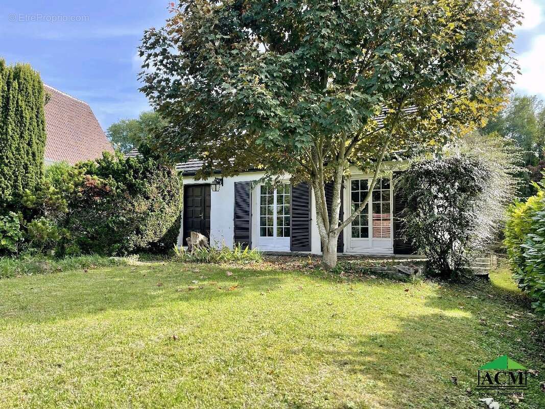 Maison à VILLIERS-ADAM