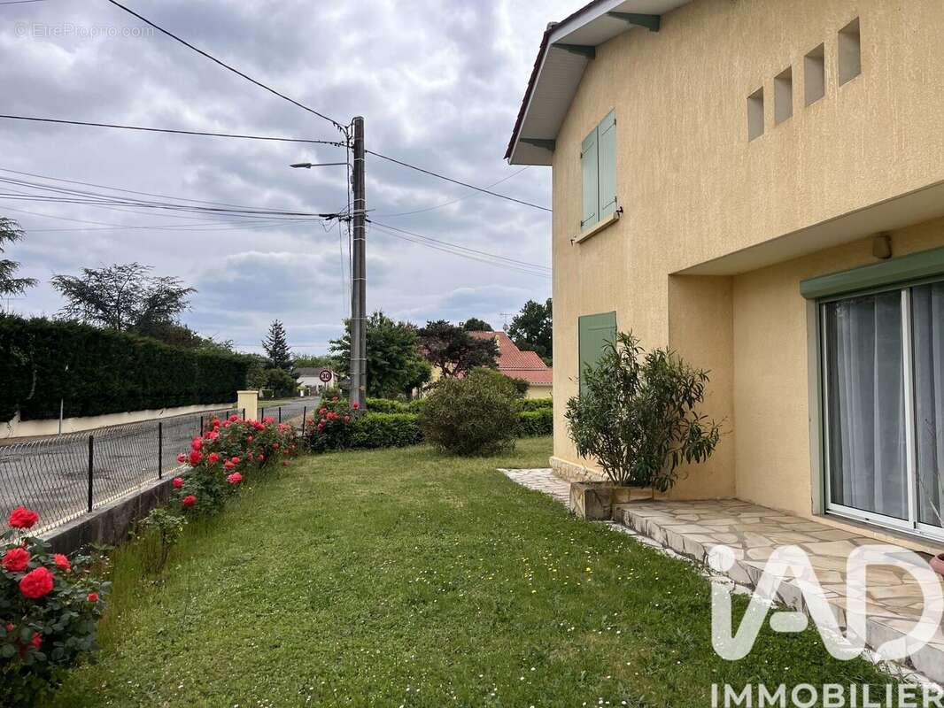 Photo 8 - Maison à COUTRAS