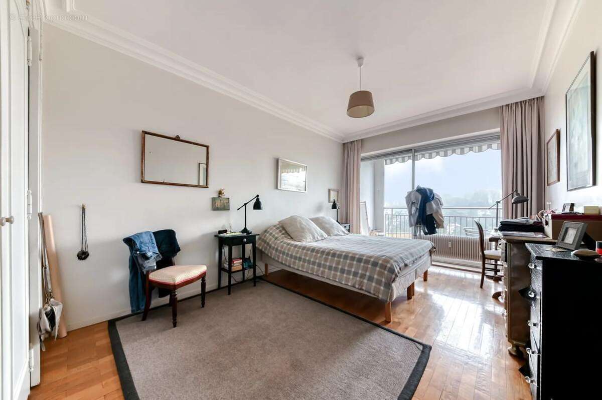 Appartement à CALUIRE-ET-CUIRE