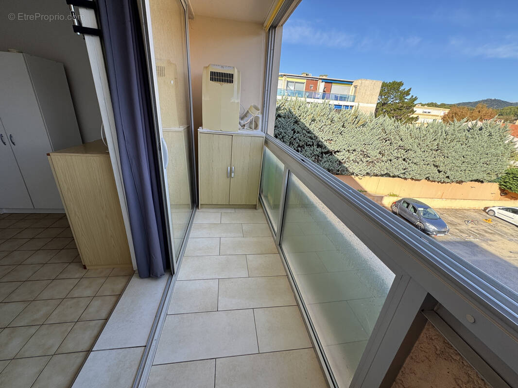 Appartement à BORMES-LES-MIMOSAS