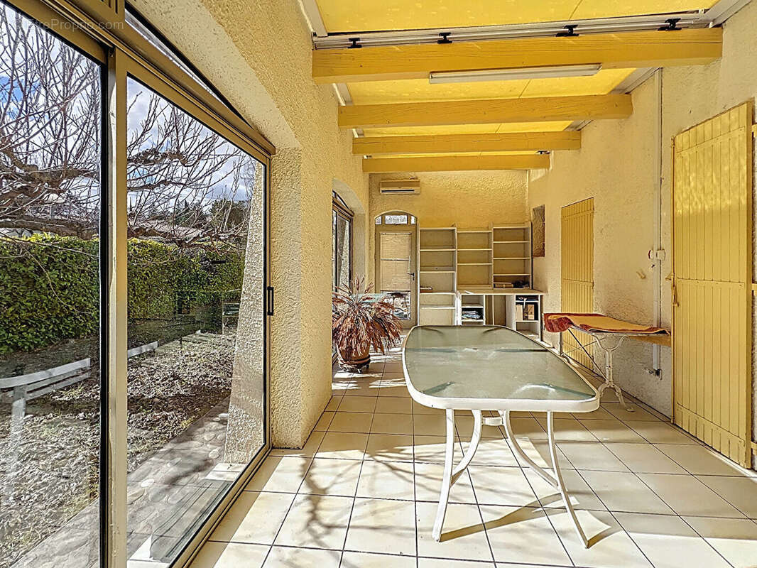 Maison à GREOUX-LES-BAINS