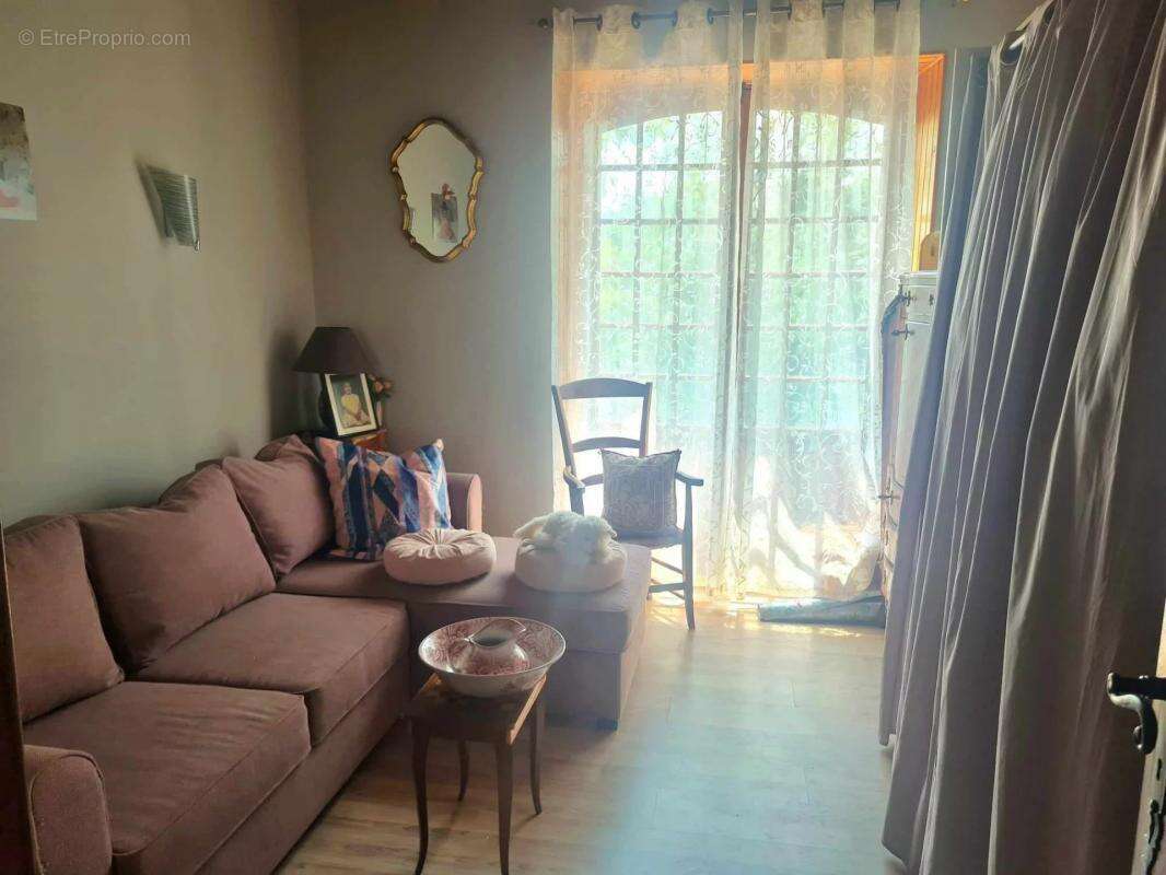 Maison à BERTRIC-BUREE