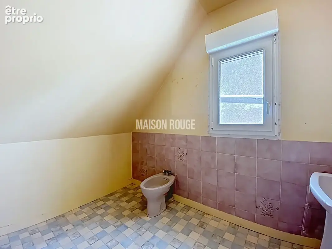 HIREL - Maison avec travaux et beau potentiel sur 835 m², proche Dol-de-Bretagne et baie du Mont-Saint-Miche - photo 11