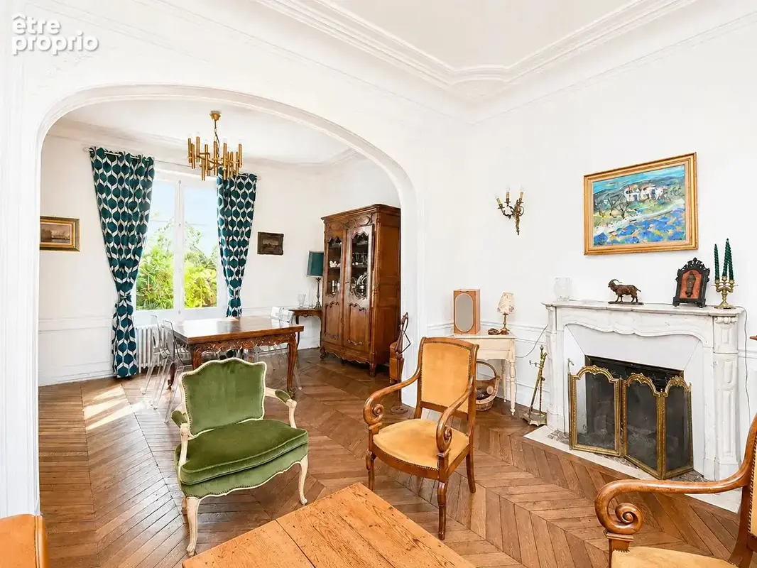 Le vesinet coeur de centre  - 3 mn rer - propriete de 183 m² - 5 chambres - terrain 644 m² - photo 6