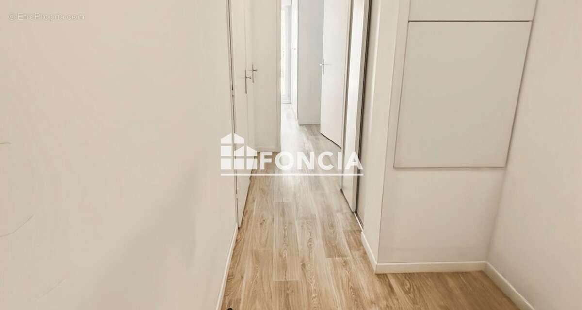 Appartement à LOGNES