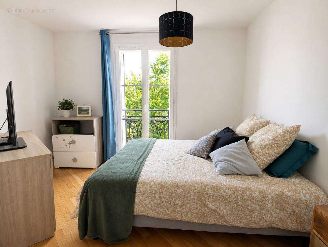 Appartement à MAISONS-ALFORT