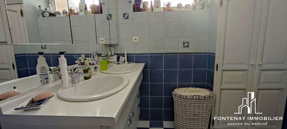 Maison à LE POIRE-SUR-VELLUIRE