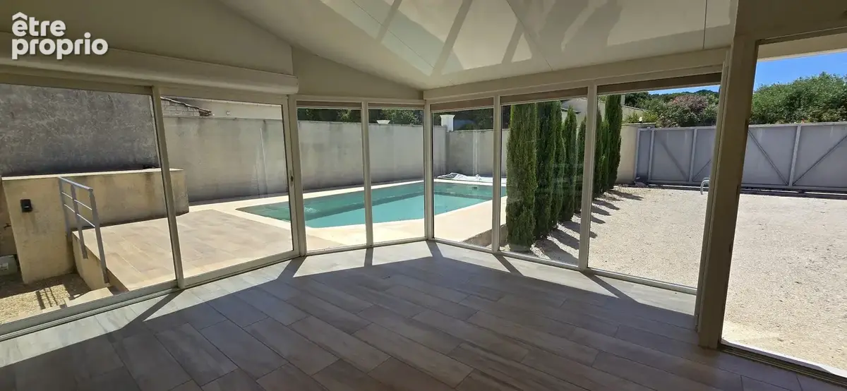 Colline impasse au calme villa  t4/5 sh 102 m2 3 ch veranda alu terrain 350 m2 piscine 7 x 4 m - photo 4