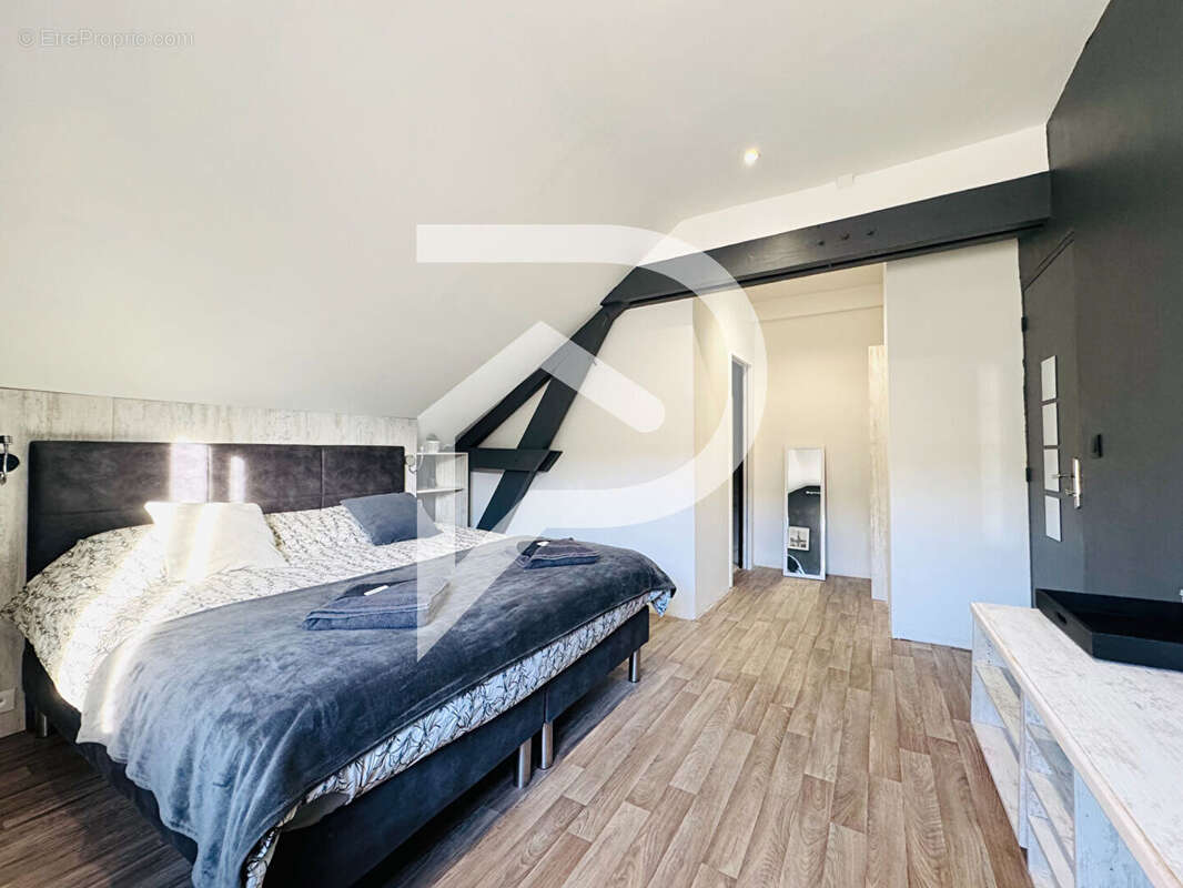 Maison à BEAUVAIS