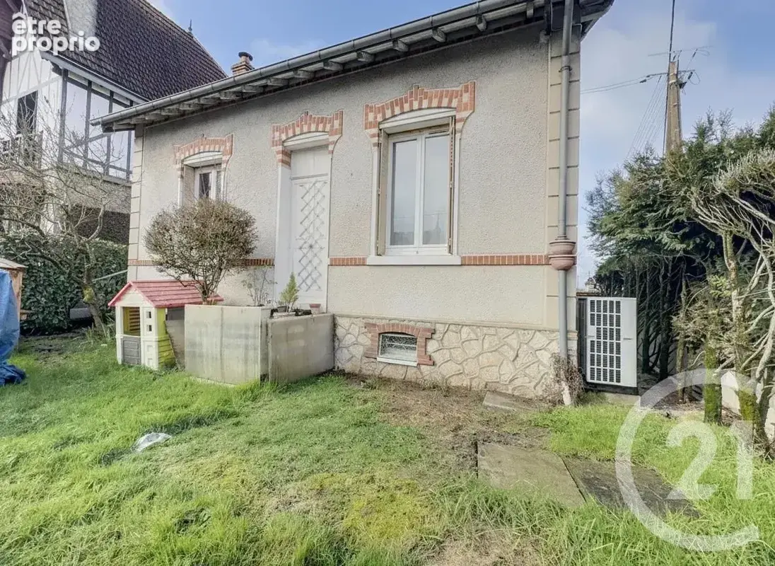 Maison 5 pièces 81 m² à vendre à La Ferte-Saint-Aubin (45240) - photo 9