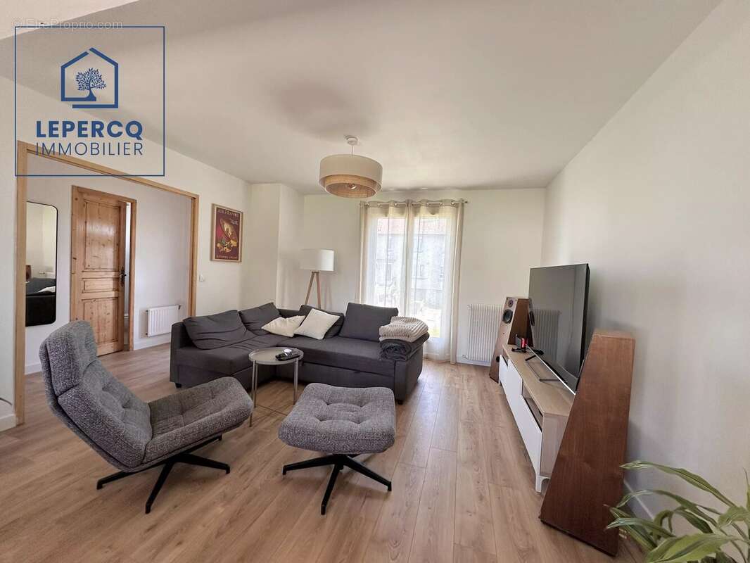 Maison 5 pièces  90 m² - photo 4