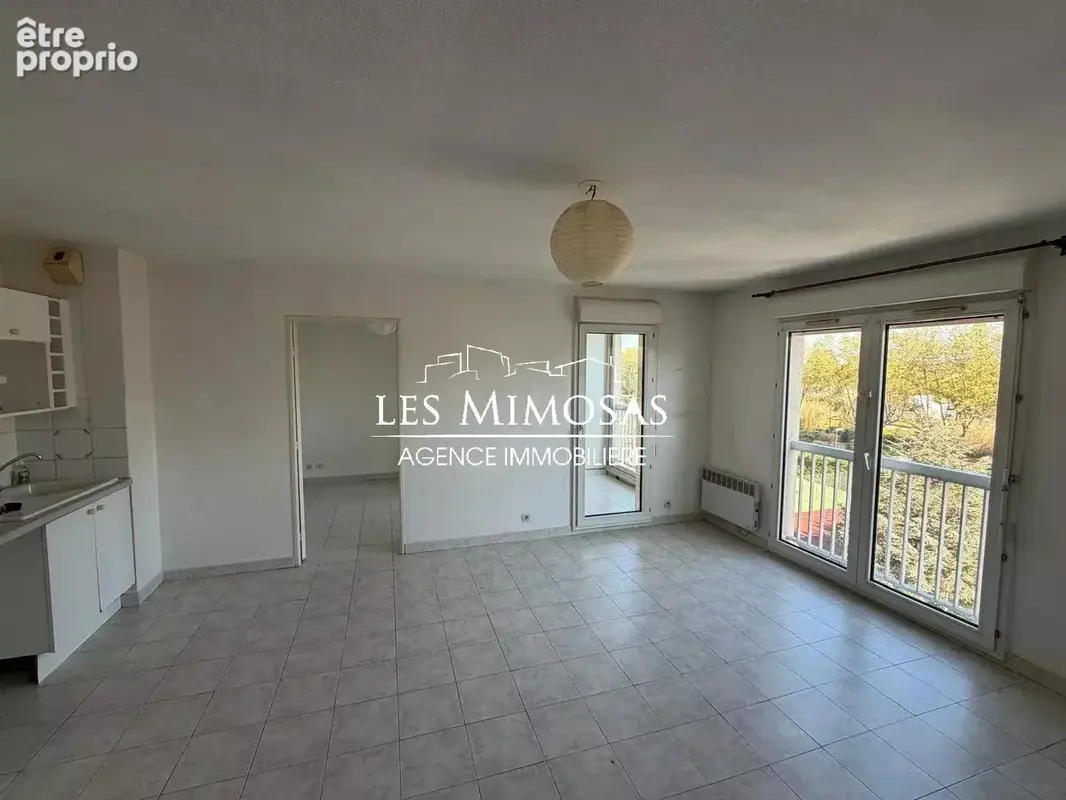 FREJUS, Appartement 2 pièces de 36m² avec loggia, parking et cave - photo 3