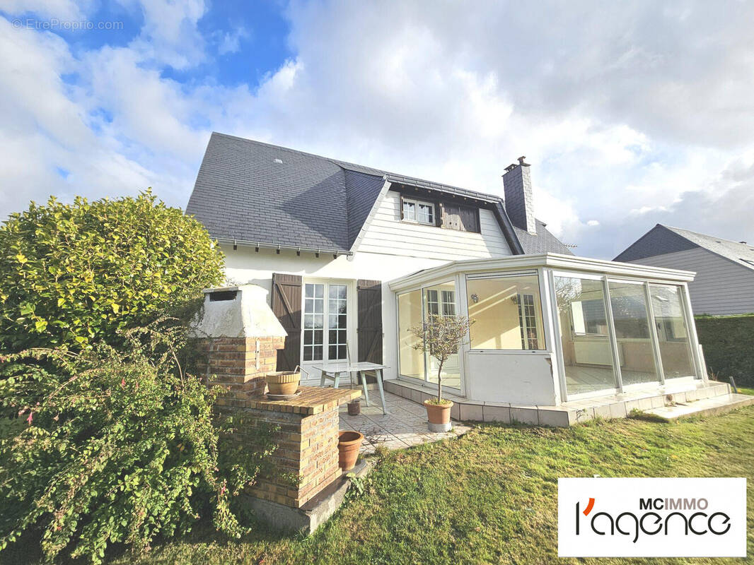 Maison à FONTAINE-LA-MALLET