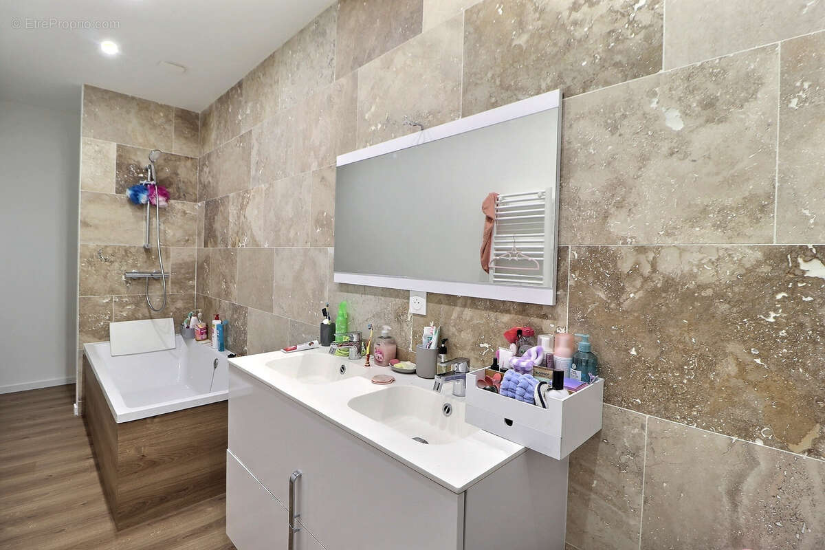 Maison à LANSARGUES