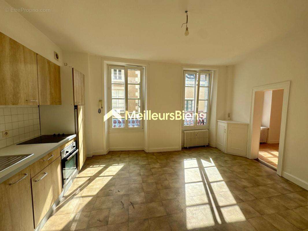 Appartement à CRAON