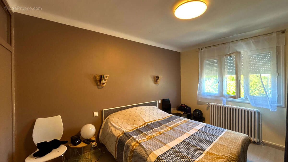 Maison Nevers 4 pièce(s) 90.04 m2 - photo 4