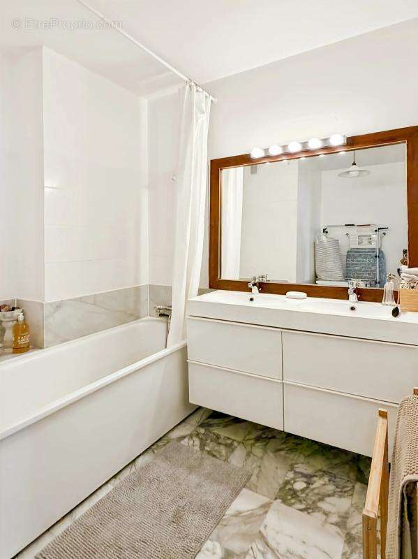 Appartement à LE CHESNAY