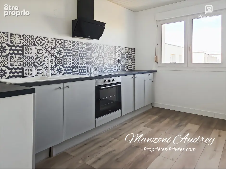 Appartement La Chapelle Saint Luc 4 pièce(s) 79 m2 - photo 5