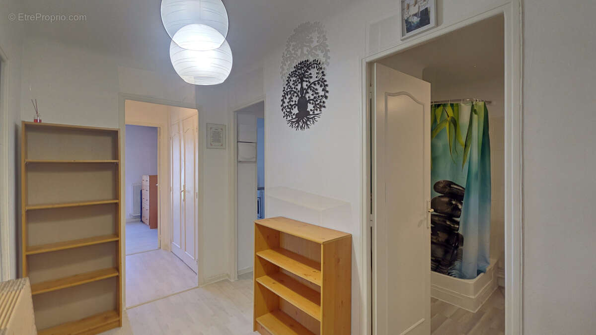 Appartement à PORT-DE-BOUC