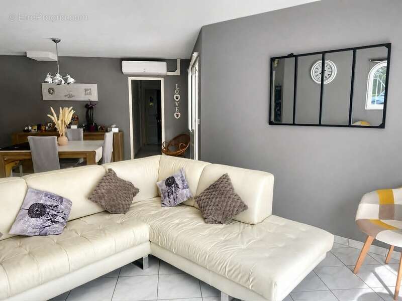 Maison plain-pied avec local indépendant de 106 m² sur superbe parc de 10 000 m² – Birac-sur-Trec (47) - photo 8