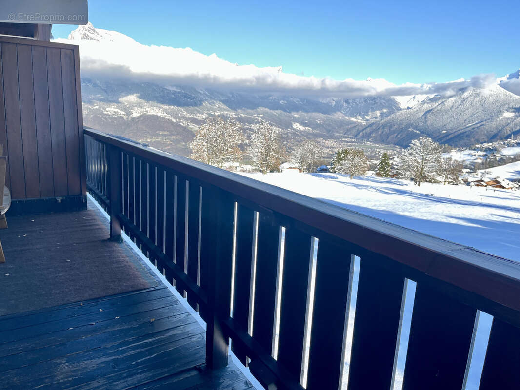 Appartement à COMBLOUX