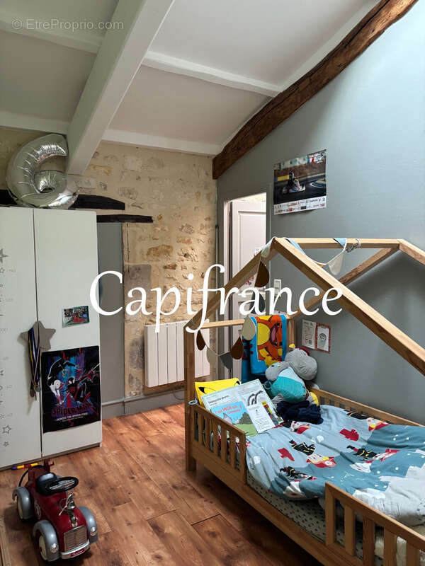 Maison à CHERMIGNAC