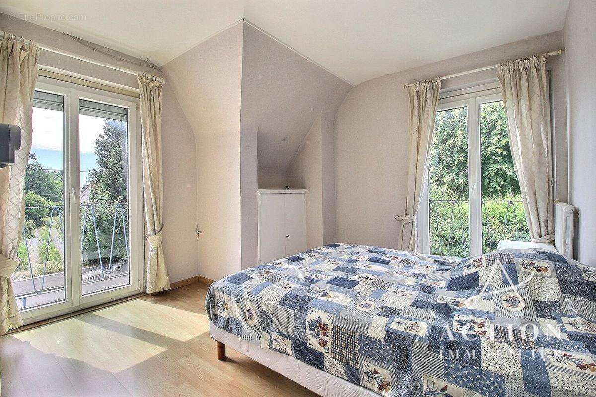 Maison à LYS-LEZ-LANNOY