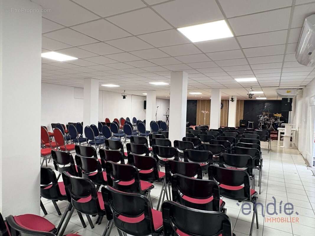 Local commercial 253 m² MARSANNAY LA COTE - photo 7