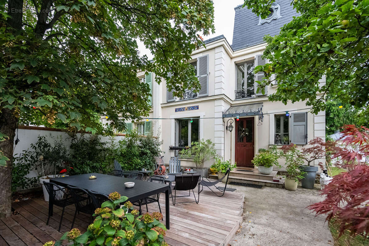 Maison à HOUILLES